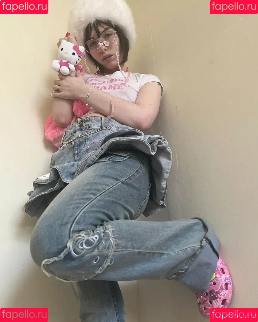 Princessemmagrace / emmamurabito / mightytinyginger Onlyfans Photo Gallery 