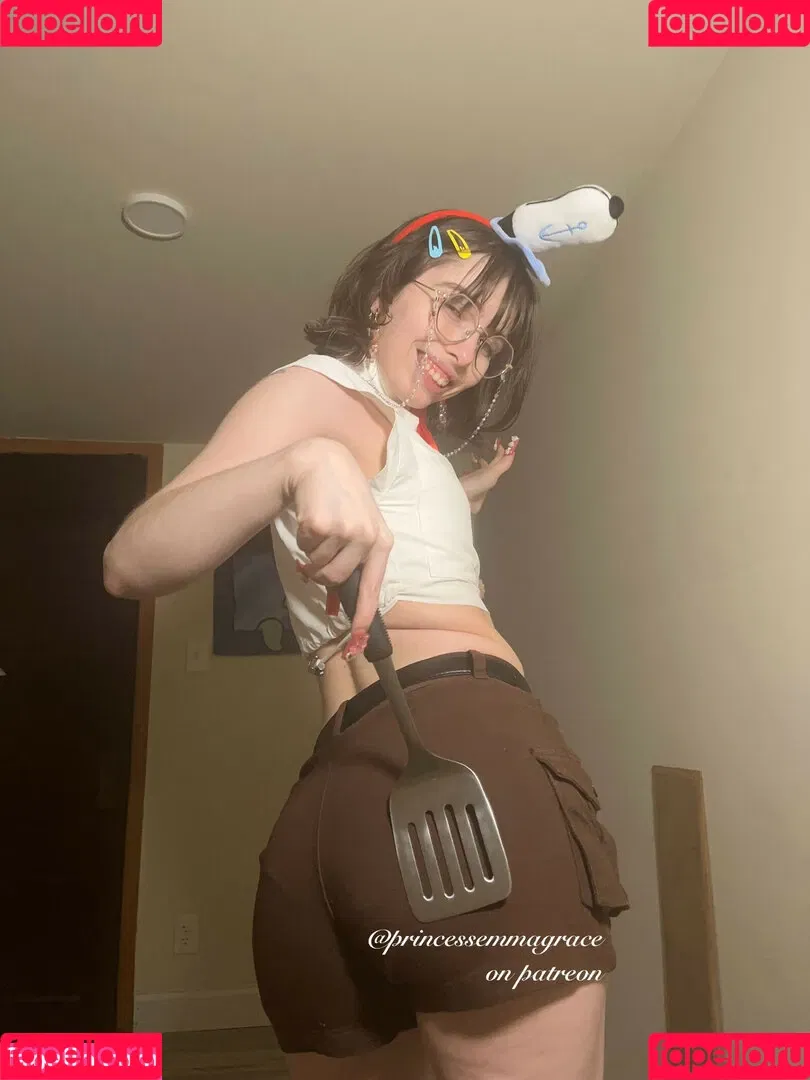 Princessemmagrace / emmamurabito / mightytinyginger Onlyfans Photo Gallery 