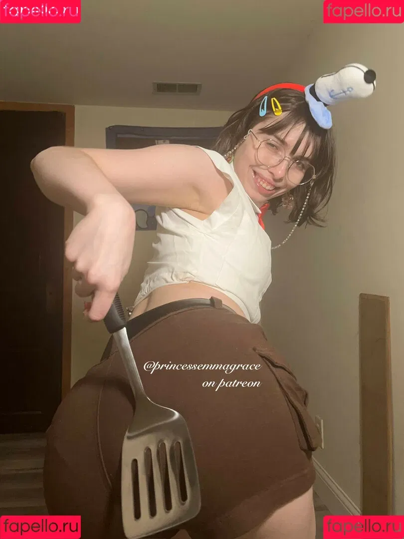 Princessemmagrace / emmamurabito / mightytinyginger Onlyfans Photo Gallery 
