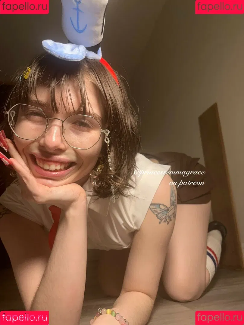 Princessemmagrace / emmamurabito / mightytinyginger Onlyfans Photo Gallery 
