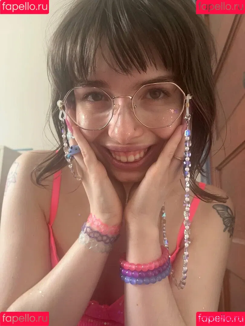 Princessemmagrace / emmamurabito / mightytinyginger Onlyfans Photo Gallery 