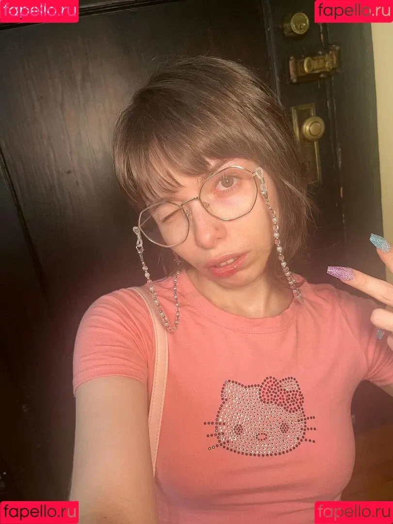 Princessemmagrace / emmamurabito / mightytinyginger Onlyfans Photo Gallery 