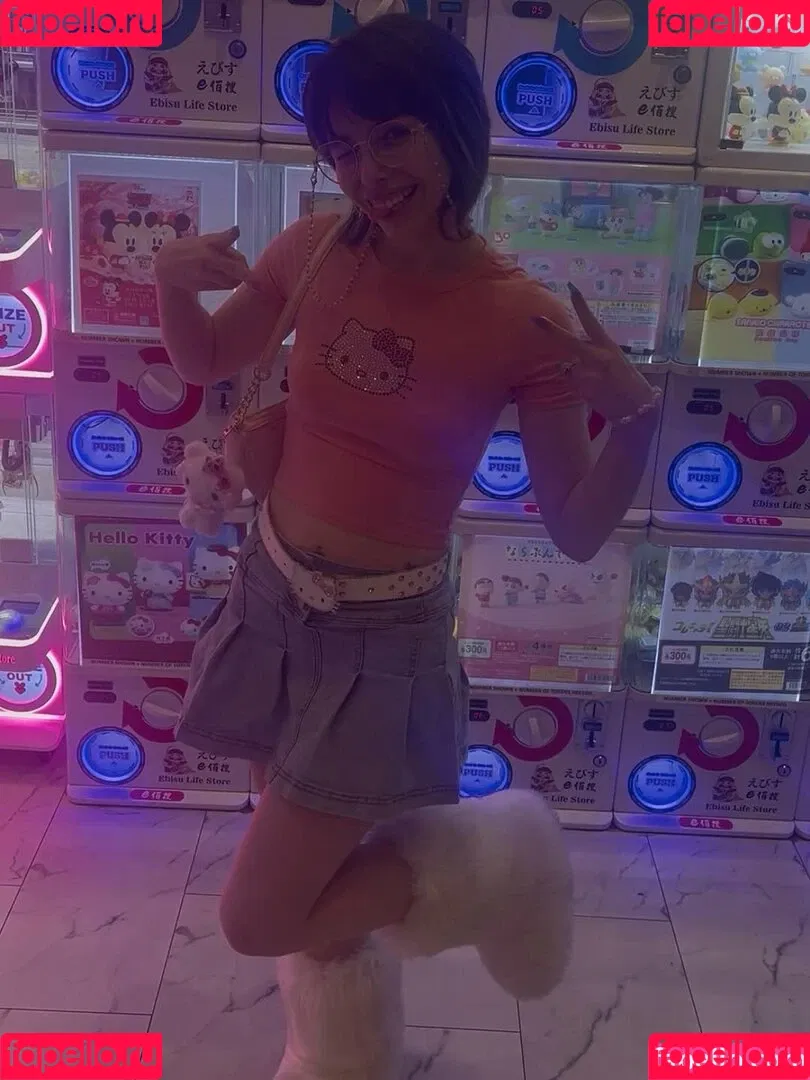 Princessemmagrace / emmamurabito / mightytinyginger Onlyfans Photo Gallery 