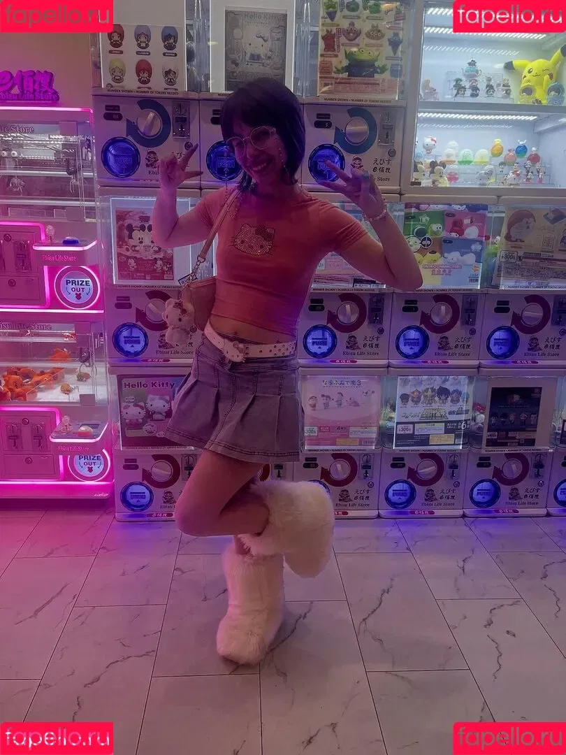 Princessemmagrace / emmamurabito / mightytinyginger Onlyfans Photo Gallery 