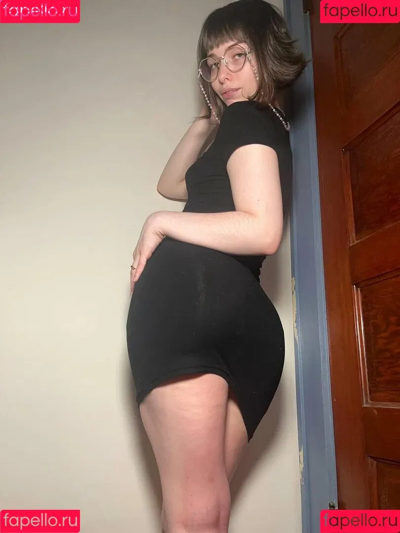 Princessemmagrace / emmamurabito / mightytinyginger Onlyfans Photo Gallery 