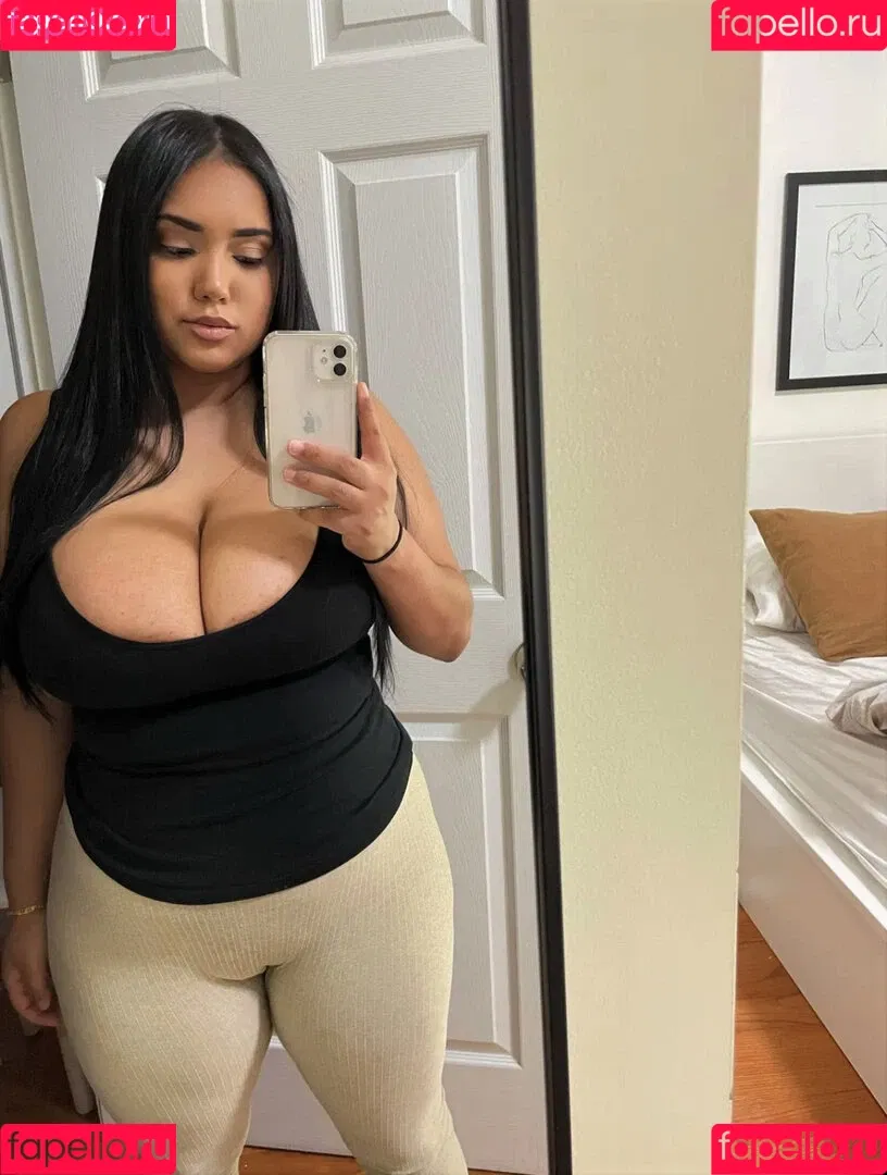 _mynamesdiana / dianaonisor7 / mynames.diana / mynamesydalia Onlyfans Photo Gallery 