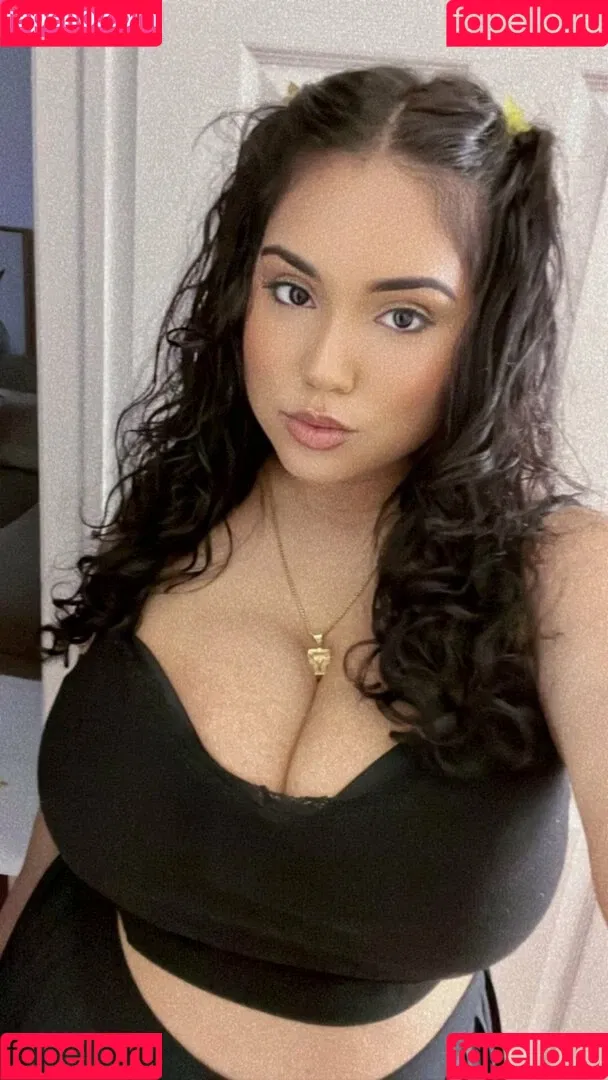_mynamesdiana / dianaonisor7 / mynames.diana / mynamesydalia Onlyfans Photo Gallery 