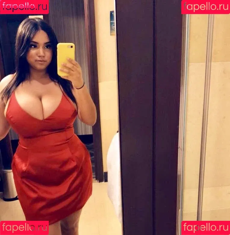 _mynamesdiana / dianaonisor7 / mynames.diana / mynamesydalia Onlyfans Photo Gallery 