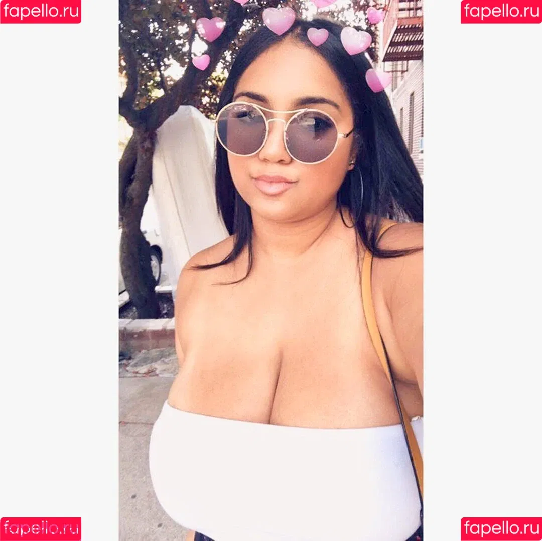 _mynamesdiana / dianaonisor7 / mynames.diana / mynamesydalia Onlyfans Photo Gallery 