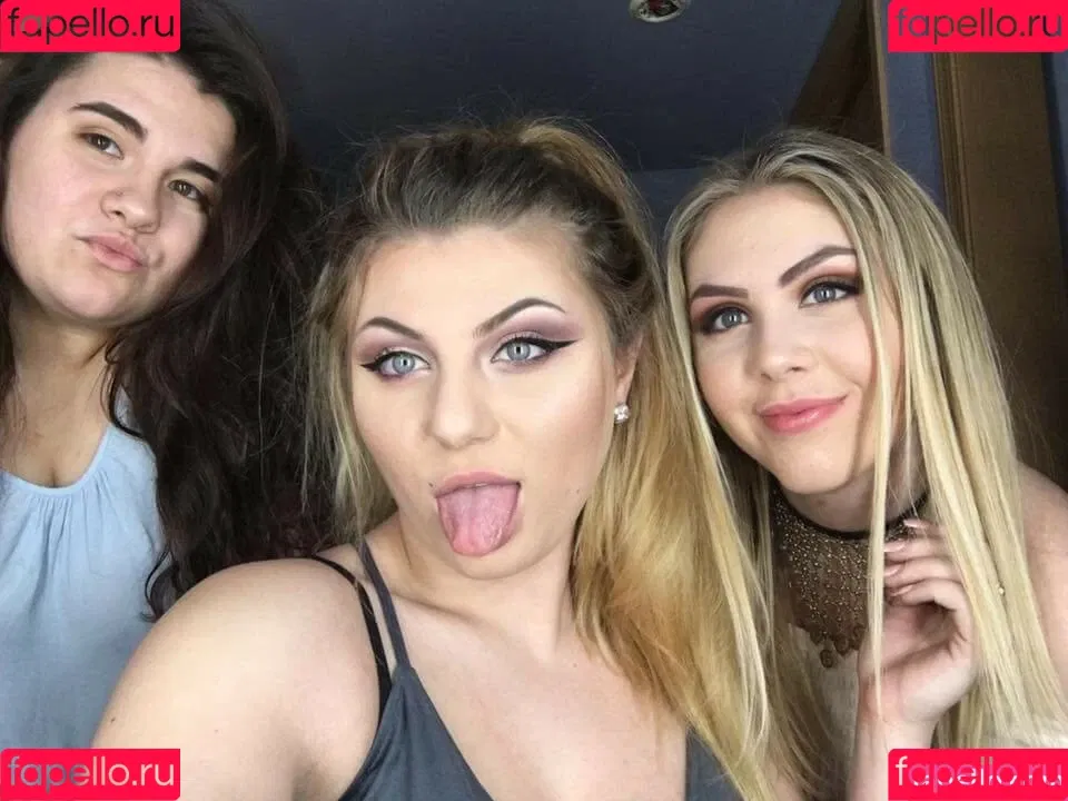 Honeyybabyydk / fraidybaby Onlyfans Photo Gallery 