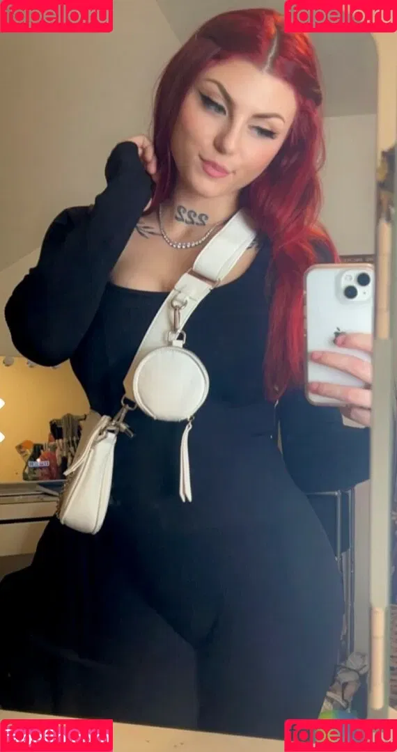 Honeyybabyydk / fraidybaby Onlyfans Photo Gallery 