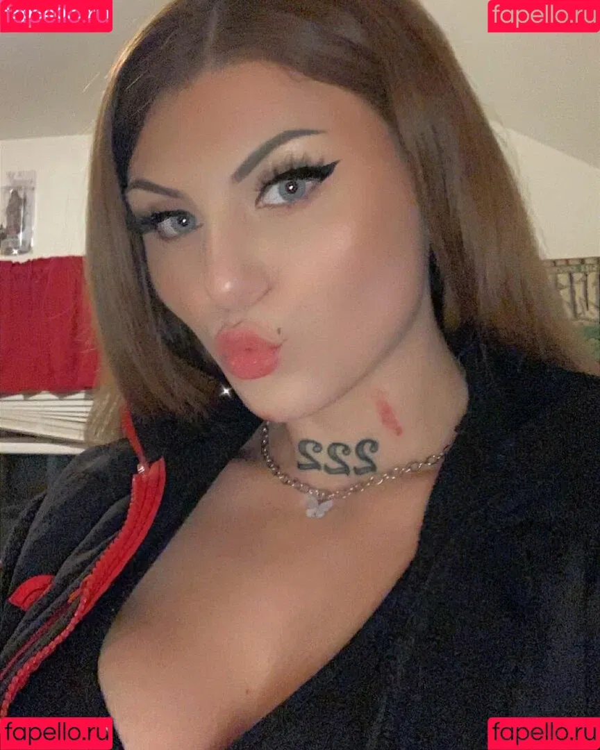 Honeyybabyydk / fraidybaby Onlyfans Photo Gallery 