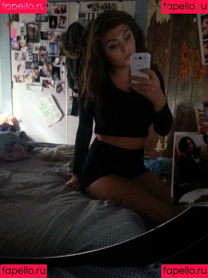 Honeyybabyydk / fraidybaby Onlyfans Photo Gallery 