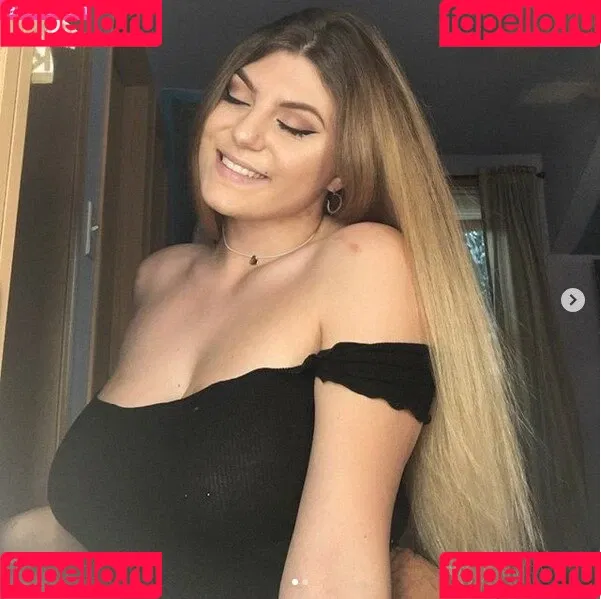 Honeyybabyydk / fraidybaby Onlyfans Photo Gallery 