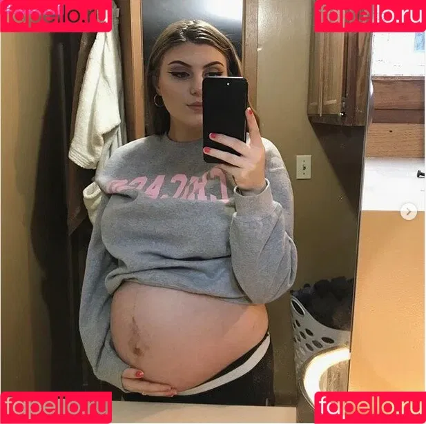 Honeyybabyydk / fraidybaby Onlyfans Photo Gallery 