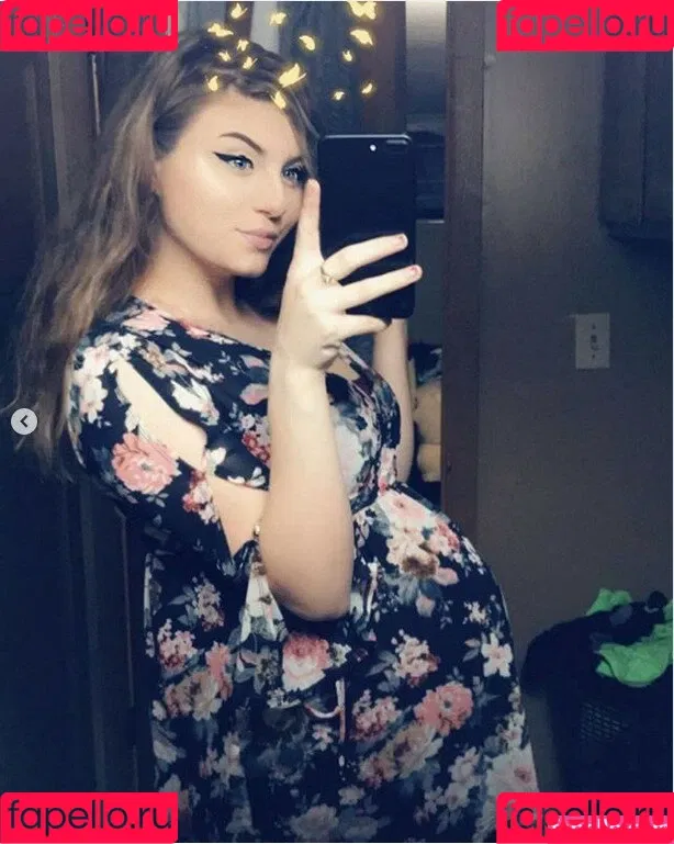 Honeyybabyydk / fraidybaby Onlyfans Photo Gallery 