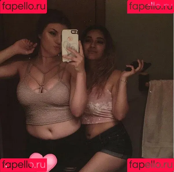 Honeyybabyydk / fraidybaby Onlyfans Photo Gallery 