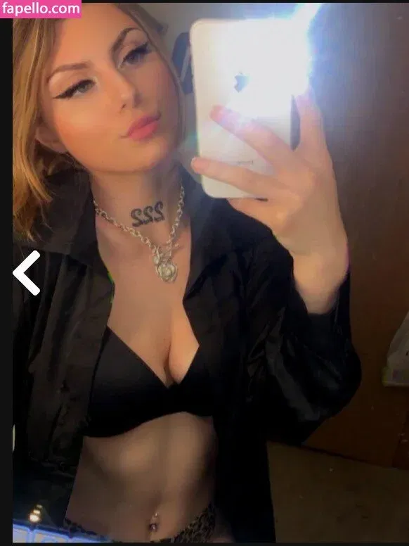 Honeyybabyydk / fraidybaby Onlyfans Photo Gallery 