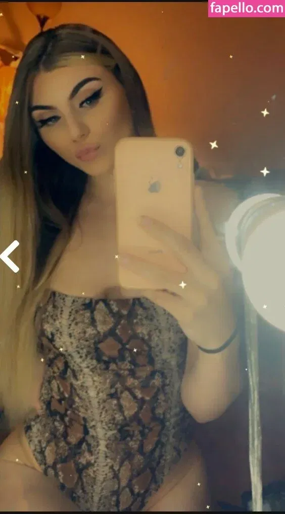 Honeyybabyydk / fraidybaby Onlyfans Photo Gallery 