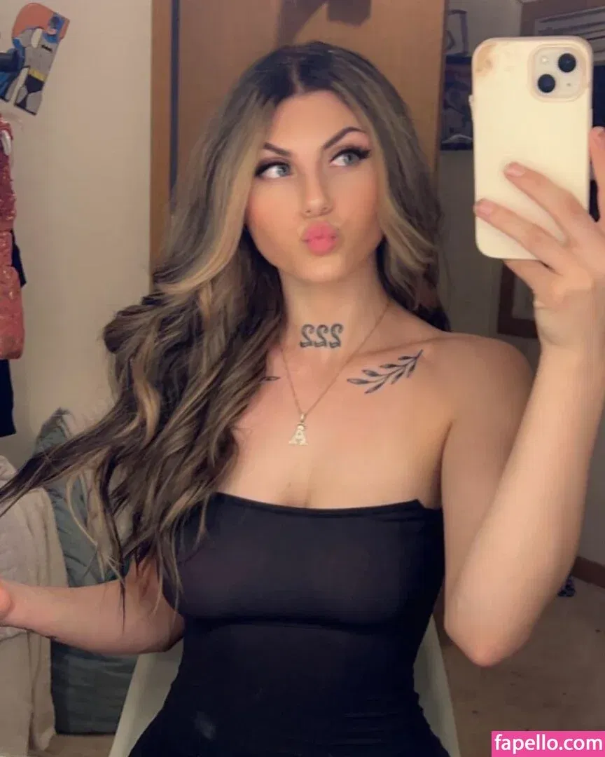 Honeyybabyydk / fraidybaby Onlyfans Photo Gallery 