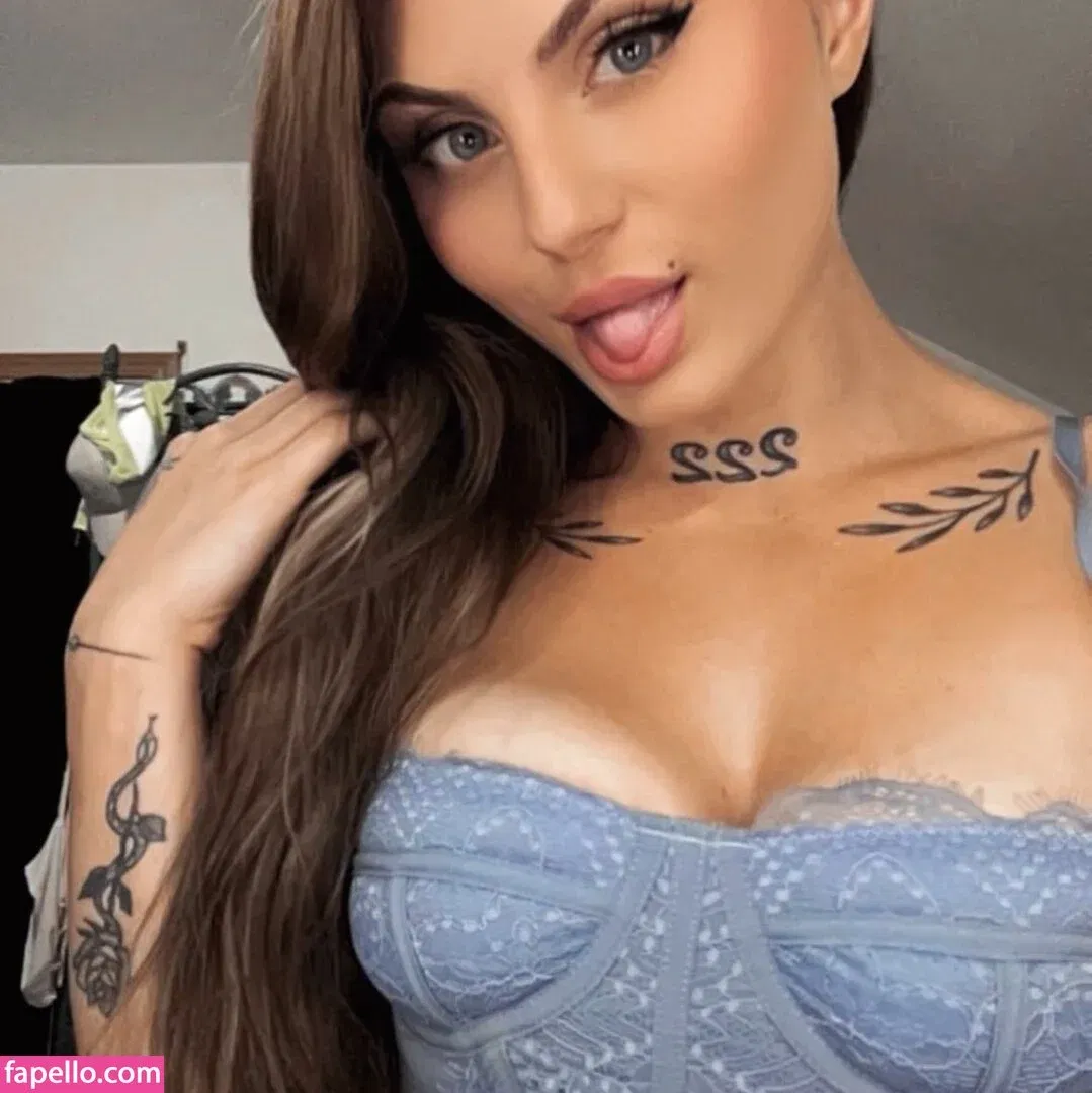 Honeyybabyydk / fraidybaby Onlyfans Photo Gallery 