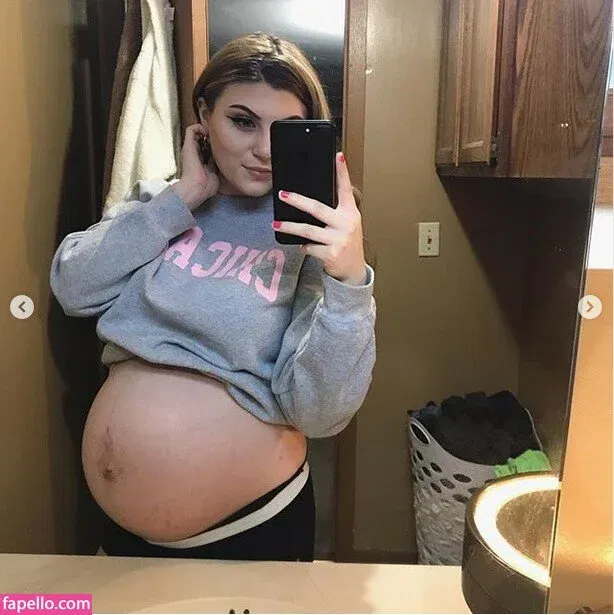 Honeyybabyydk / fraidybaby Onlyfans Photo Gallery 