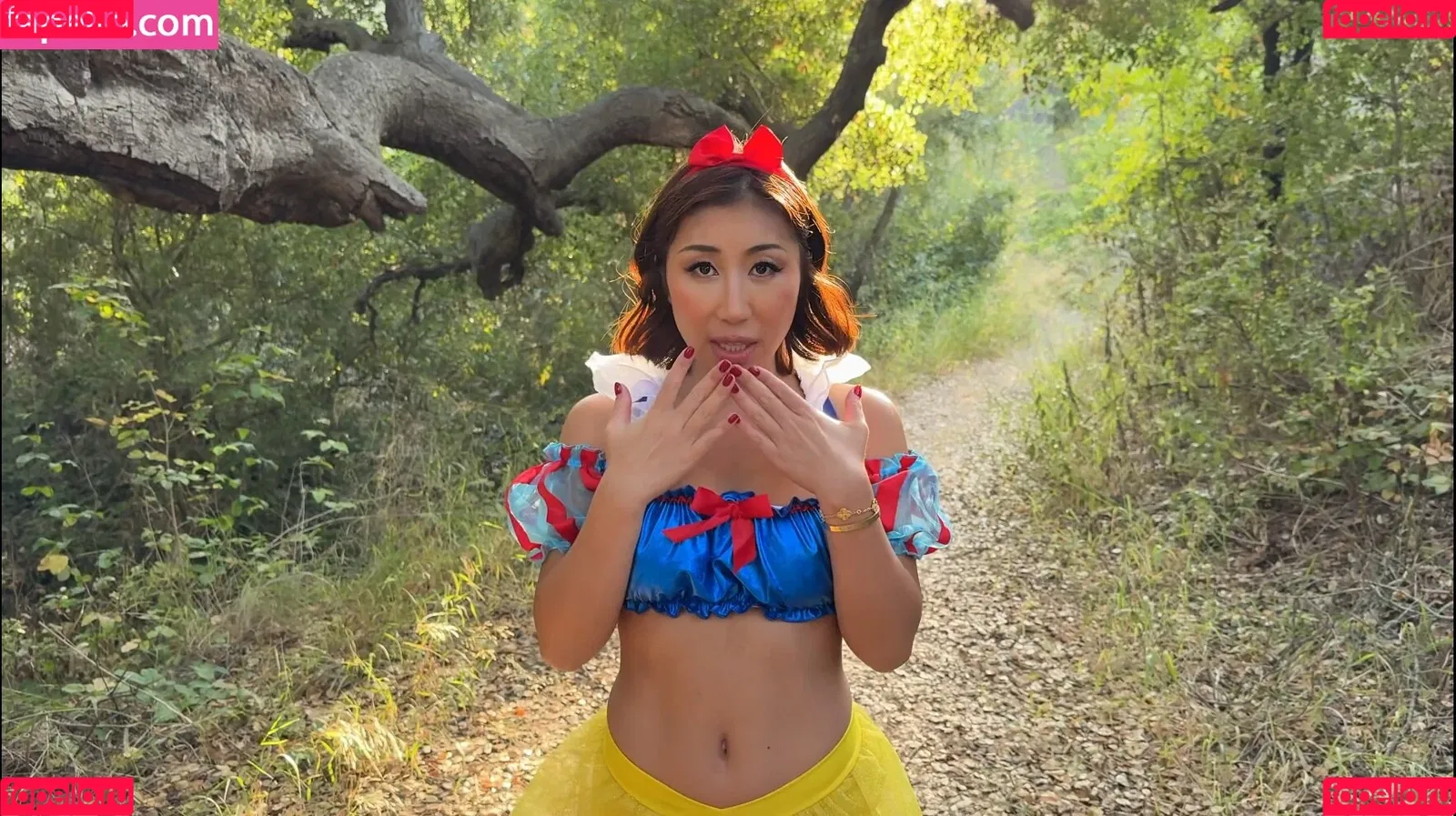Nicole Doshi / nicoledoshi / thedoshidome Onlyfans Photo Gallery 