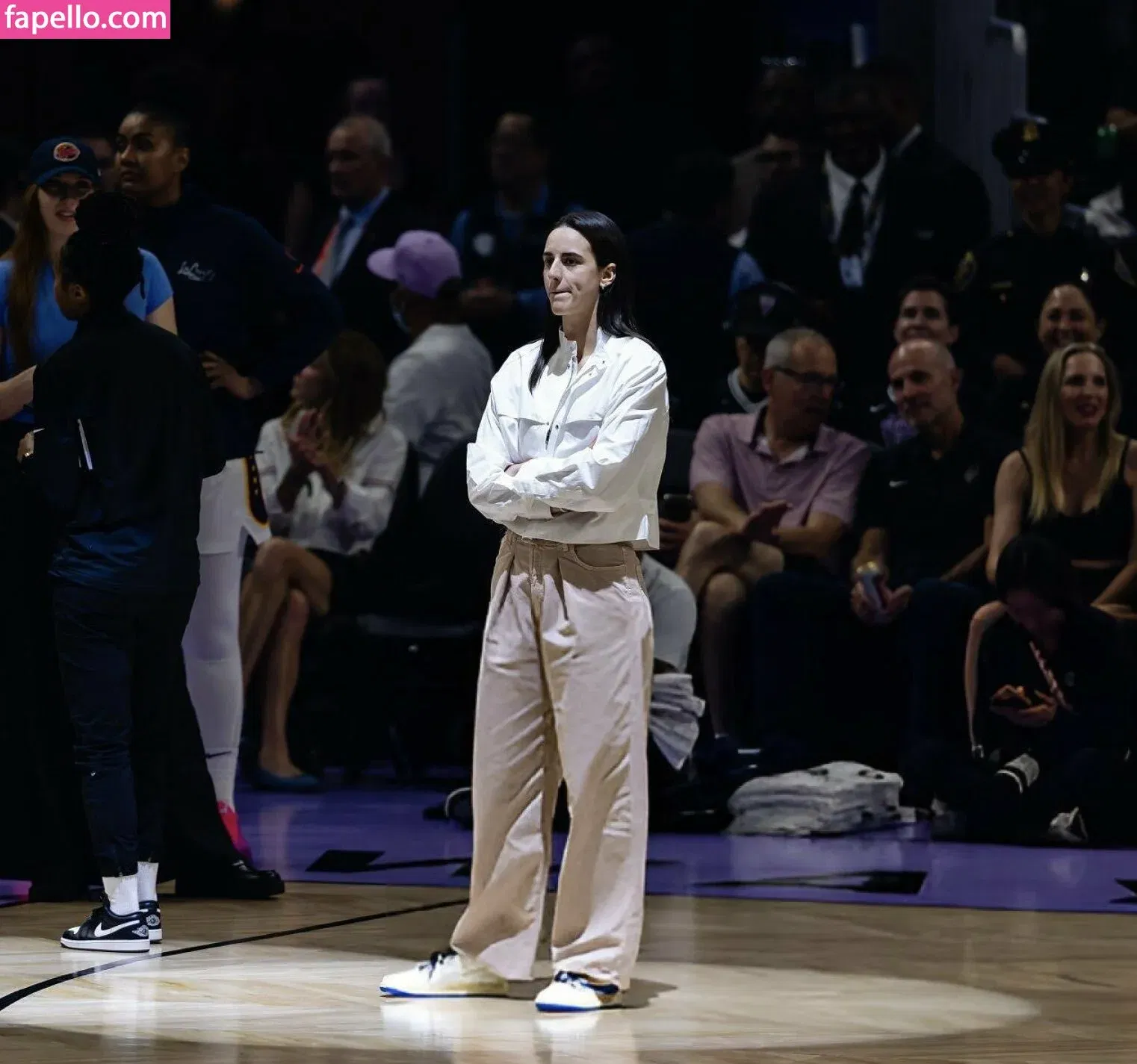 caitlinclark22 / heluvstikax Onlyfans Photo Gallery 