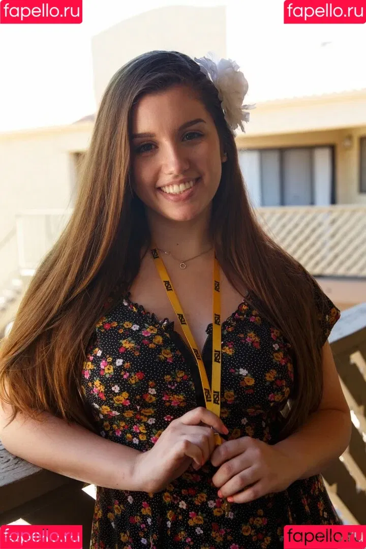 Zishy / zishylives Onlyfans Photo Gallery 