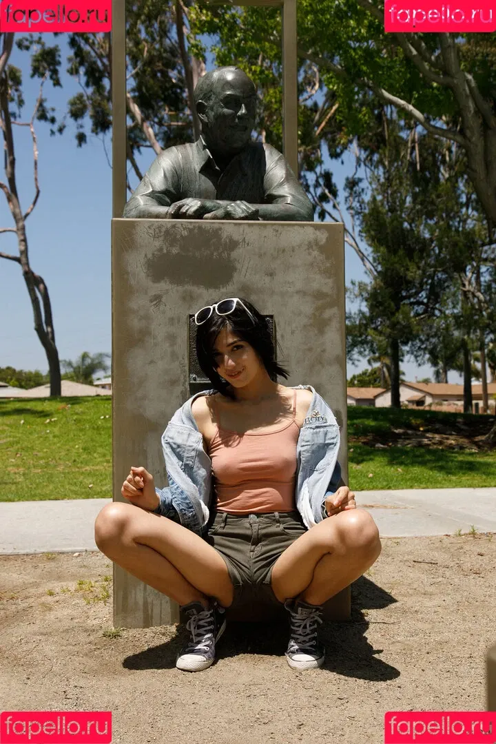 Zishy / zishylives Onlyfans Photo Gallery 