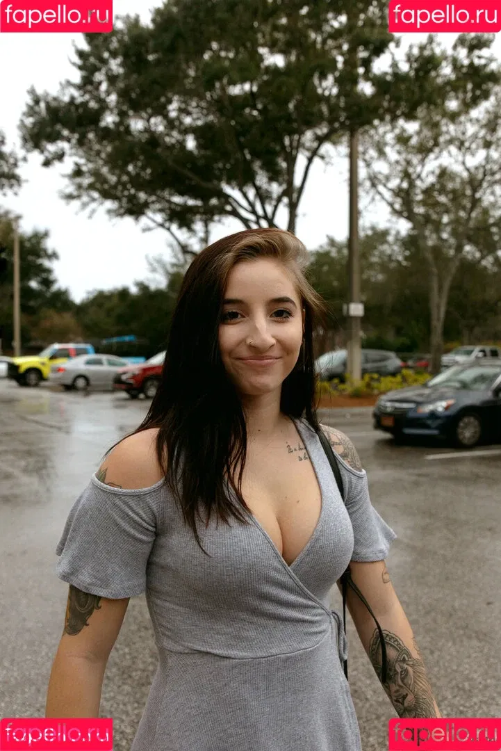 Zishy / zishylives Onlyfans Photo Gallery 