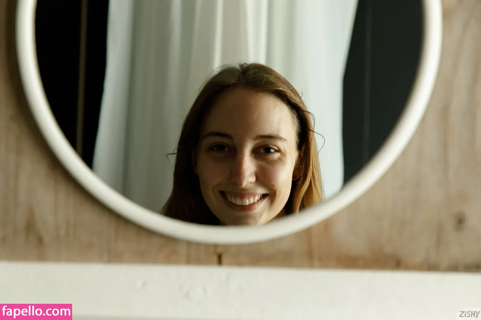 Zishy / zishylives Onlyfans Photo Gallery 