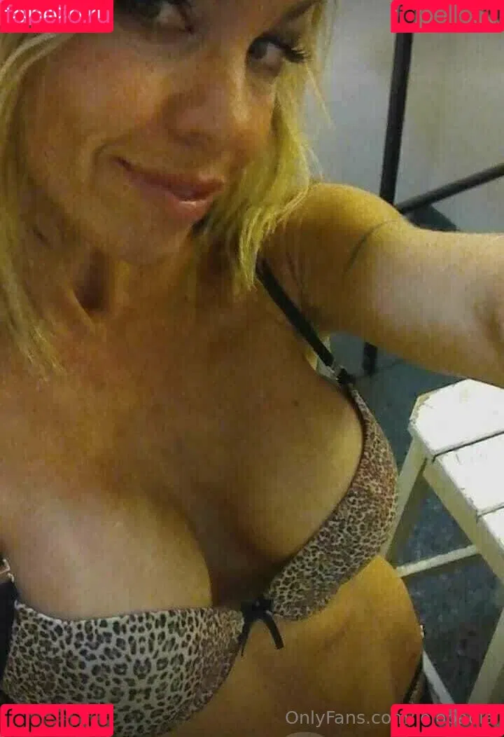 Lorena / lolopaola / lolopaolaok Onlyfans Photo Gallery 