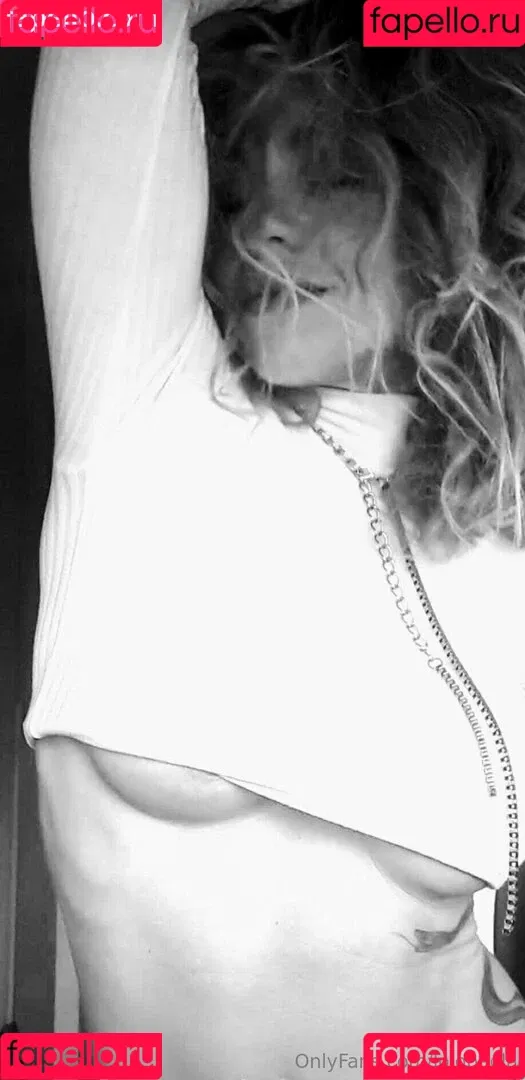 Lorena / lolopaola / lolopaolaok Onlyfans Photo Gallery 