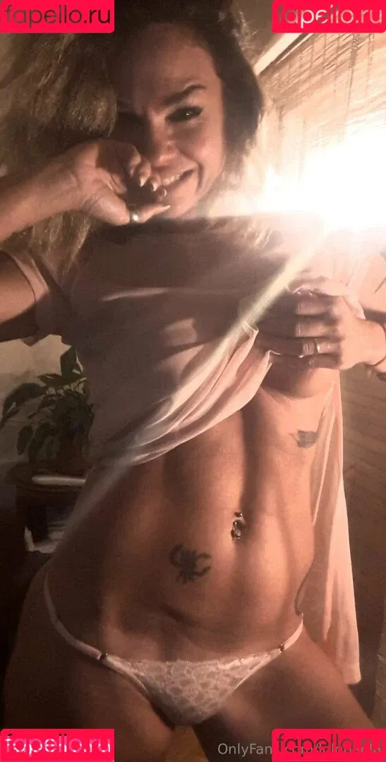 Lorena / lolopaola / lolopaolaok Onlyfans Photo Gallery 