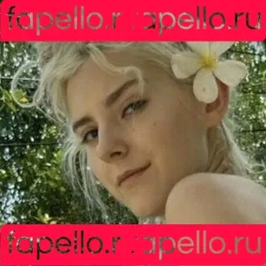 Eva Elfie / EvaElfie / theevaelfie Onlyfans Photo Gallery 