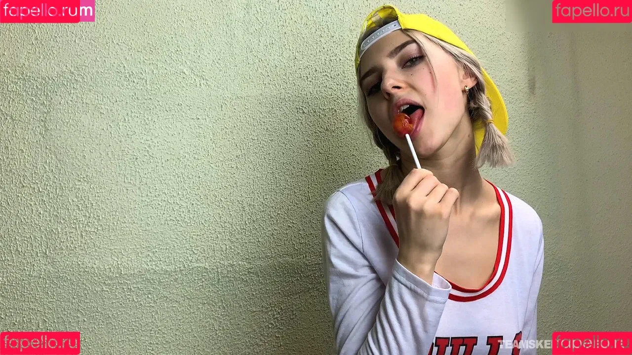 Eva Elfie / EvaElfie / theevaelfie Onlyfans Photo Gallery 