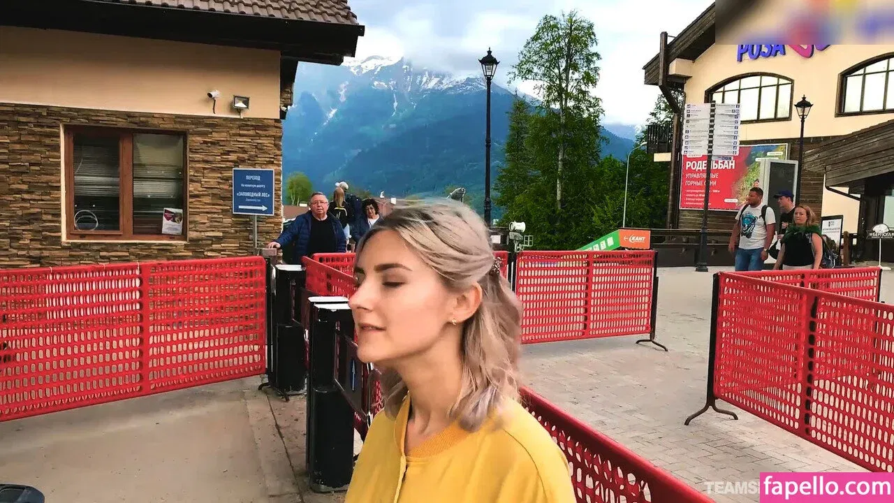 Eva Elfie / EvaElfie / theevaelfie Onlyfans Photo Gallery 