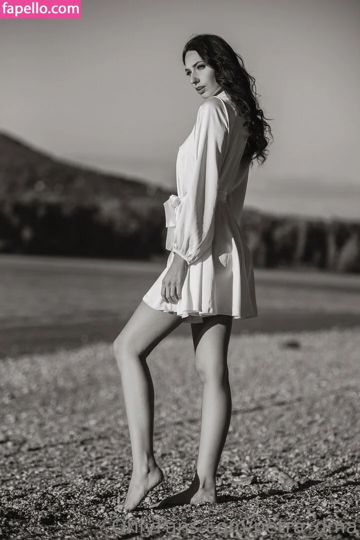 petra_dma / petrademova Onlyfans Photo Gallery 