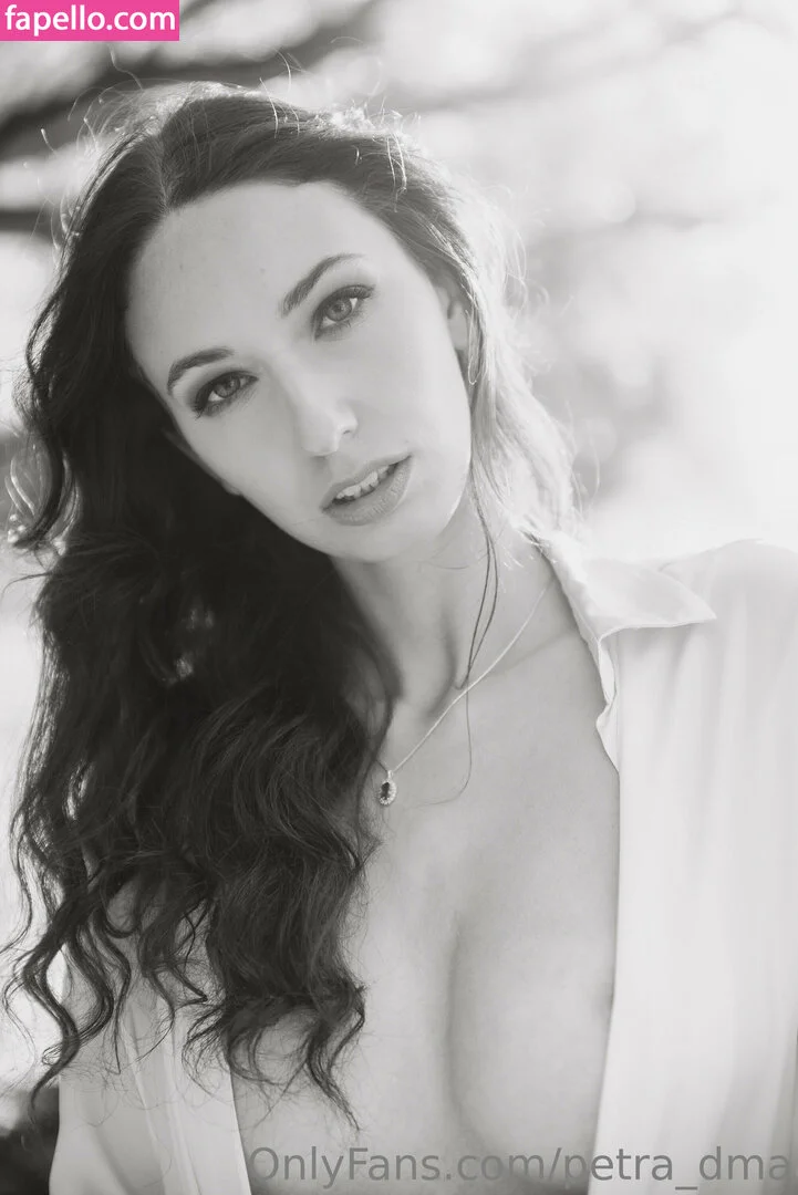 petra_dma / petrademova Onlyfans Photo Gallery 