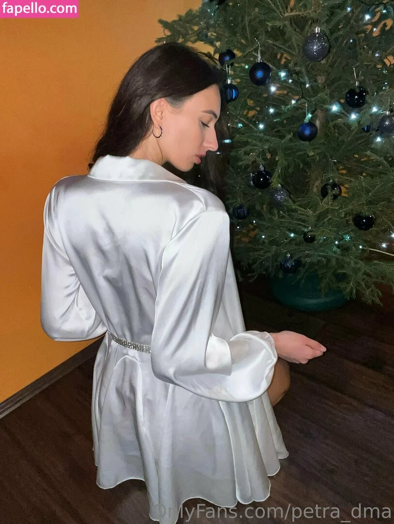 petra_dma / petrademova Onlyfans Photo Gallery 