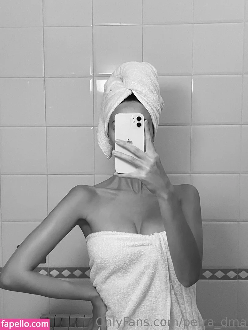 petra_dma / petrademova Onlyfans Photo Gallery 