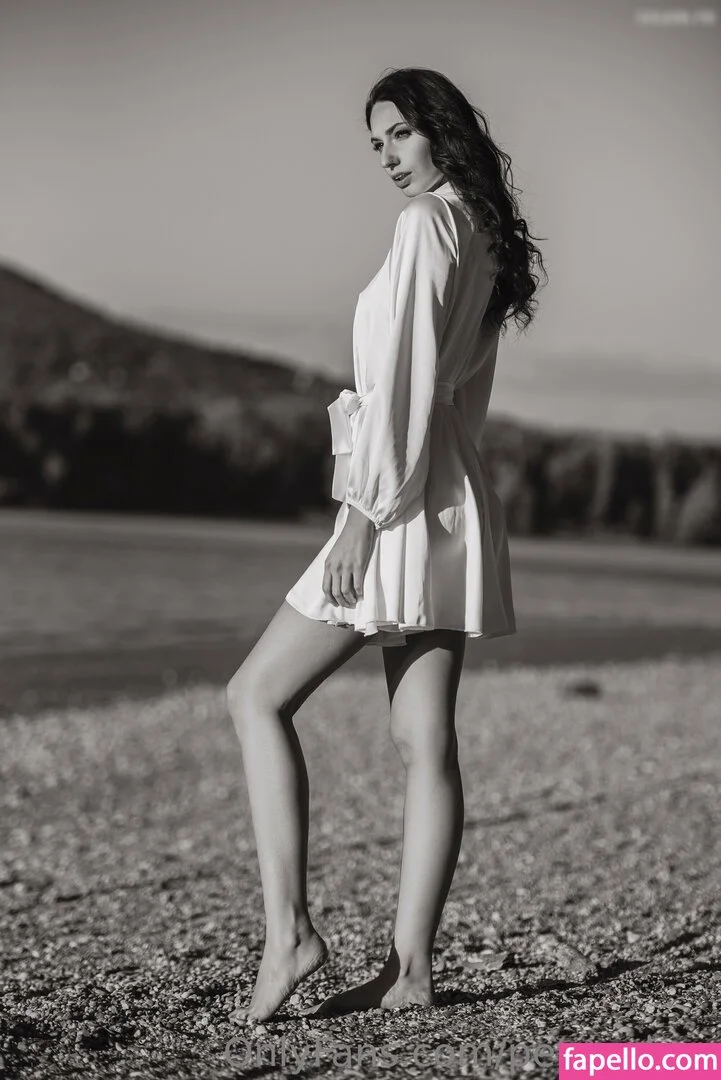 petra_dma / petrademova Onlyfans Photo Gallery 