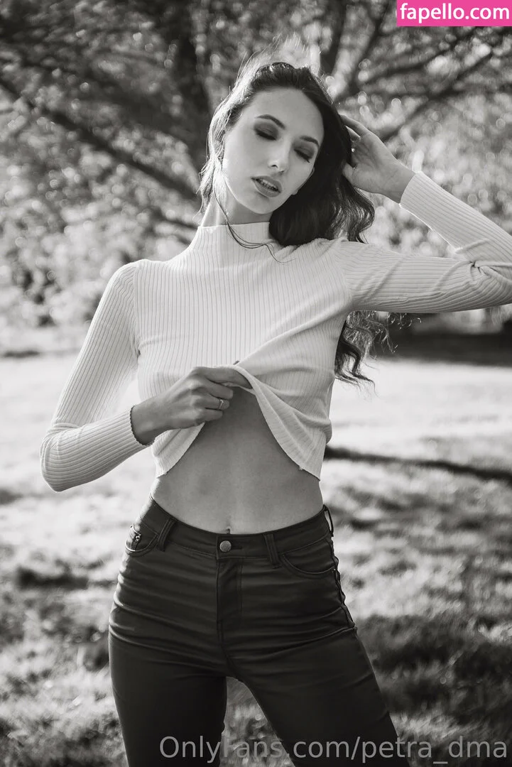 petra_dma / petrademova Onlyfans Photo Gallery 