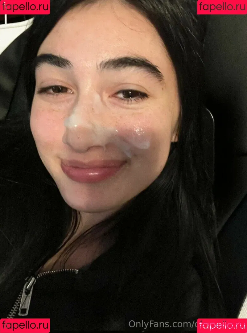 Delilah / Delilahraige / bugsanduggs Onlyfans Photo Gallery 