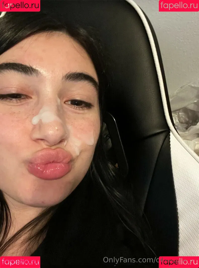 Delilah / Delilahraige / bugsanduggs Onlyfans Photo Gallery 