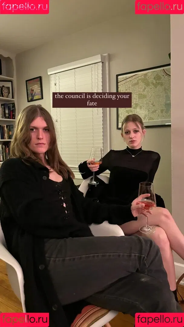 Delilah / Delilahraige / bugsanduggs Onlyfans Photo Gallery 