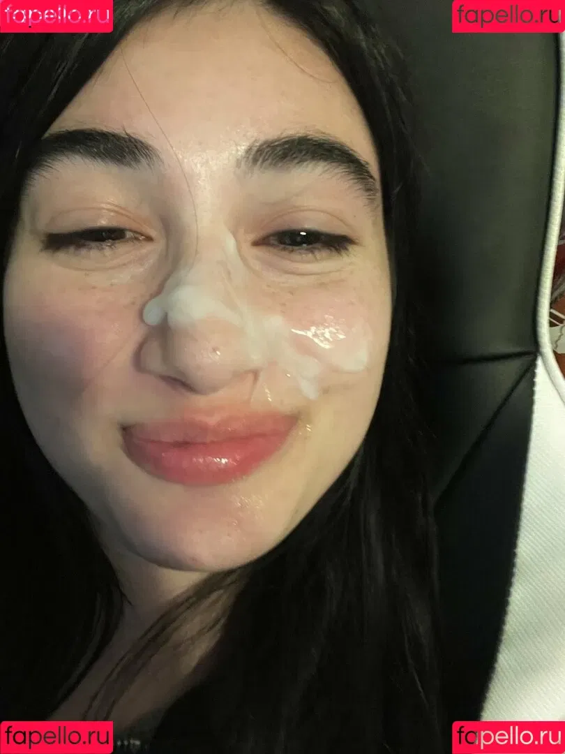 Delilah / Delilahraige / bugsanduggs Onlyfans Photo Gallery 