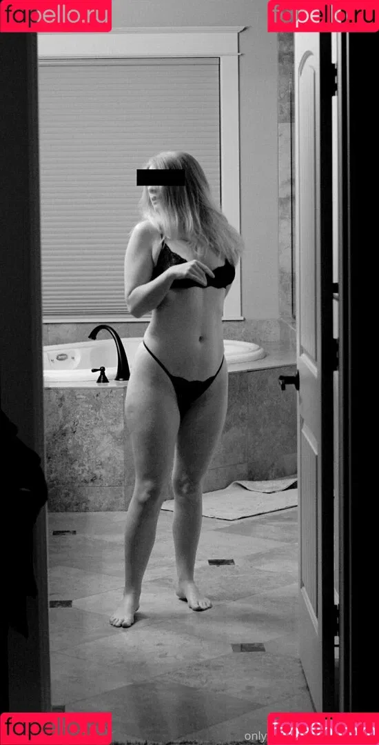 jamerssss / momsdoor Onlyfans Photo Gallery 