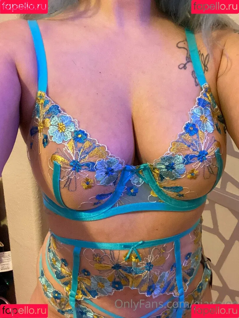 Gia Paige / giapaige / giapaigex Onlyfans Photo Gallery 